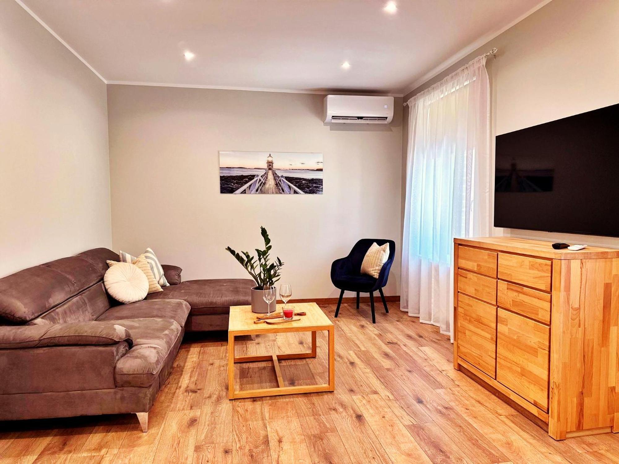 Cozy Apartments Jūrkalne Екстериор снимка